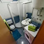 Apartment Maras