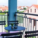 Maras Apartman *