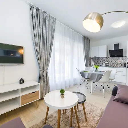 Maras Apartment