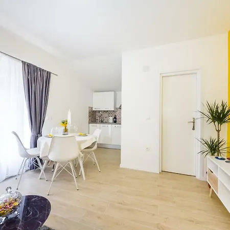 Maras Apartment Zadar